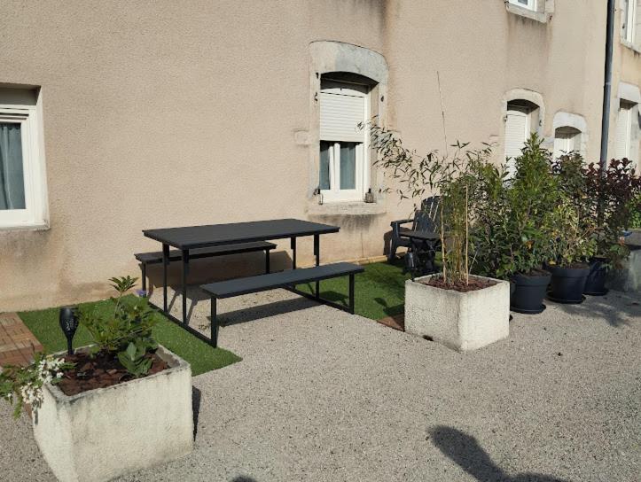 Maison De Village Appartement Rdc Avec Terrasse Gy Esterno foto