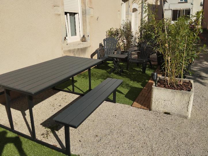 Maison De Village Appartement Rdc Avec Terrasse Gy Esterno foto